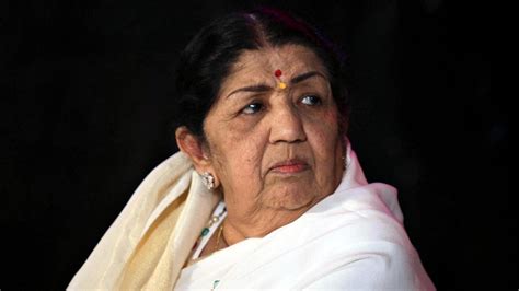  El Concierto de Lata Mangeshkar: Un Tributo Inolvidable a la Reina de la Música India